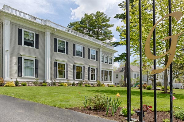 Gateways Inn & Restaurant