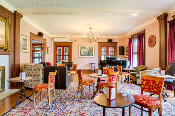 Caption Title - Lorem ipsum dolor sit amet